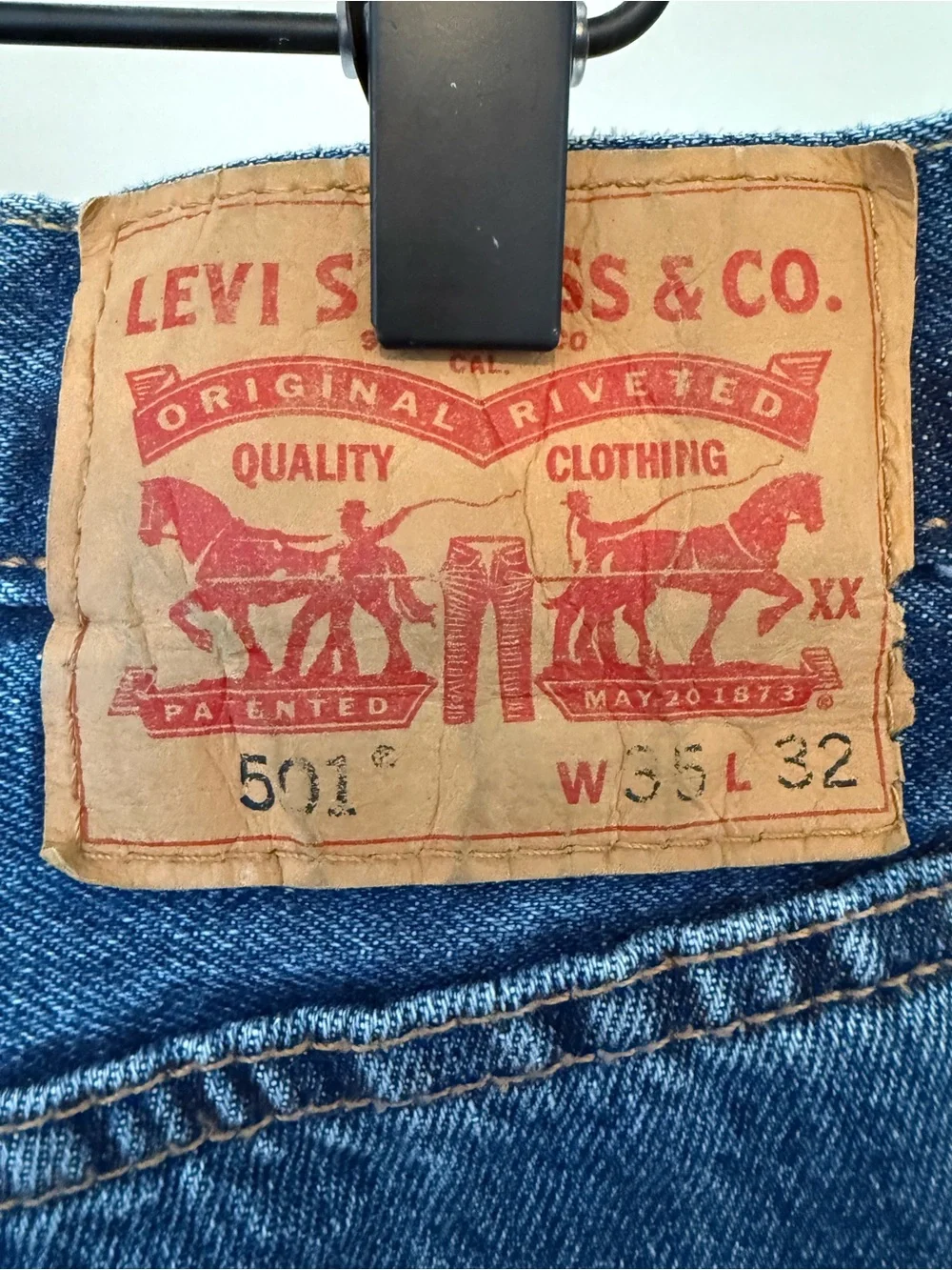 Levi’s 501 Men’s jeans medium stone wash 35x32